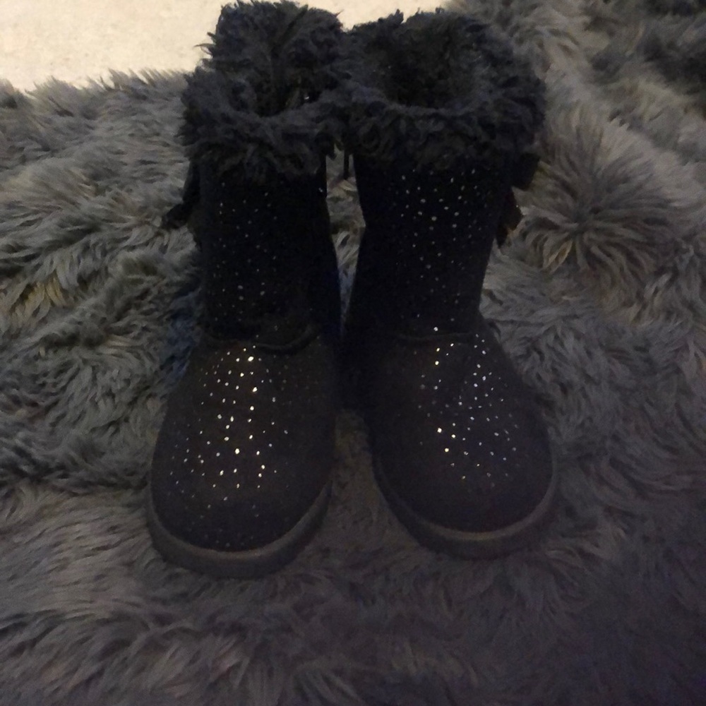 Black boots